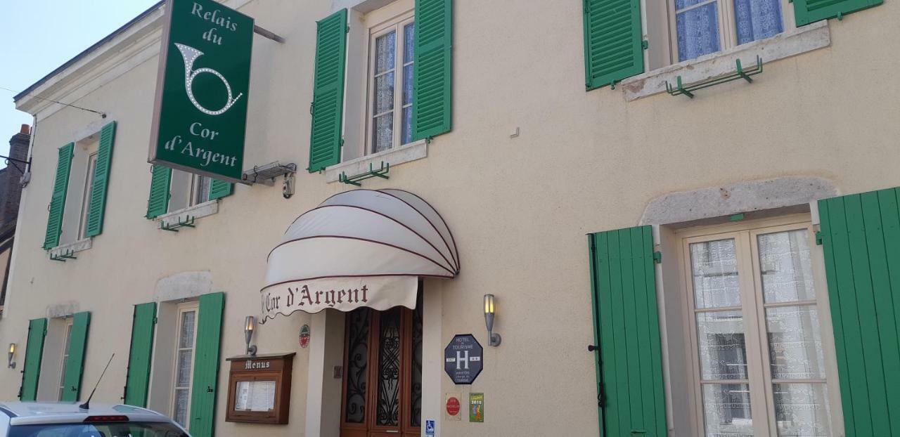 Logis Hotel Le Cor D'Argent ภายนอก รูปภาพ