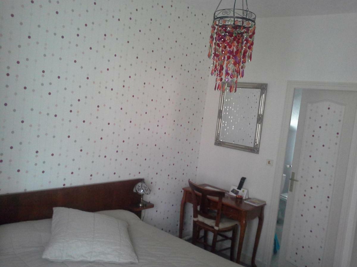 Logis Hotel Le Cor D'Argent ภายนอก รูปภาพ