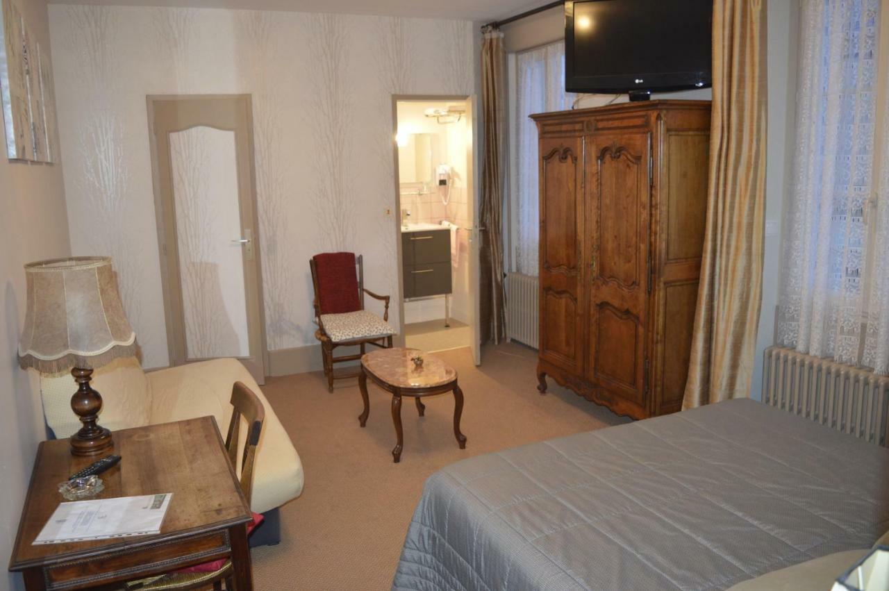 Logis Hotel Le Cor D'Argent ภายนอก รูปภาพ